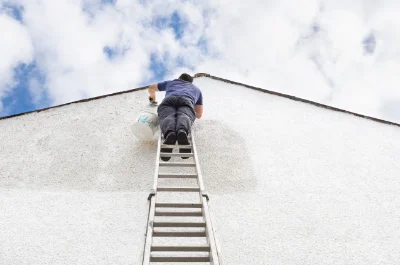 Peinture extérieure à Lalouvesc — façades et ravalement